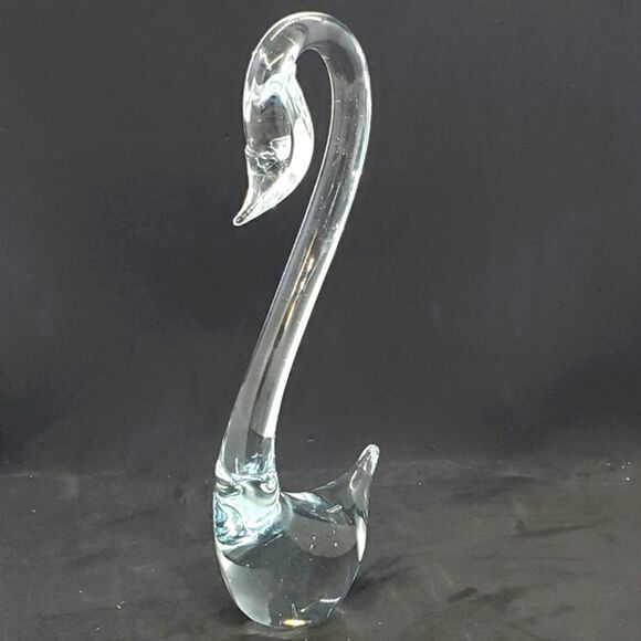 Vintage MCM Clear Art Glass Swan Paperweight or Figurine - Picture 8 of 13